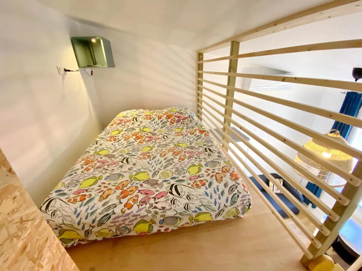 Aventure 1827 Apartment Marseille France